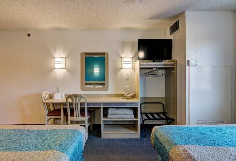 스탠다드 룸 더블 침대 2개, Econo Lodge