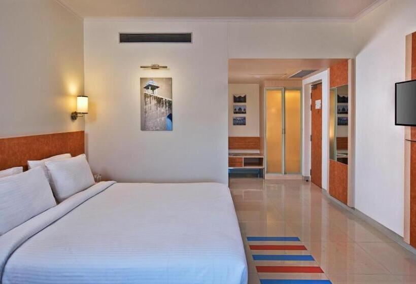 带观景的标准工作室, Nirwana Hometel Jaipur  A Sarovar