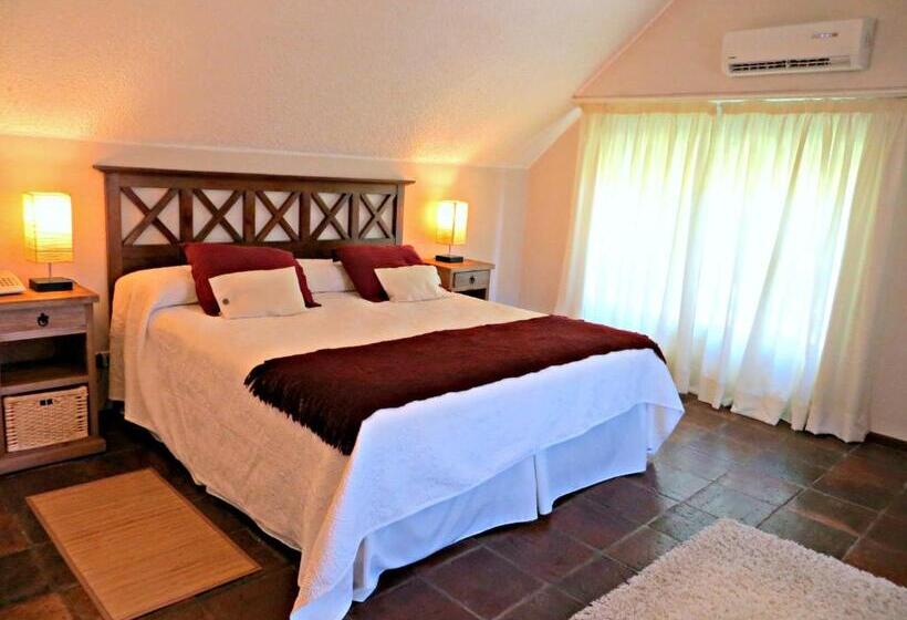 디럭스 스위트, Petit Chateau Hotel Boutique