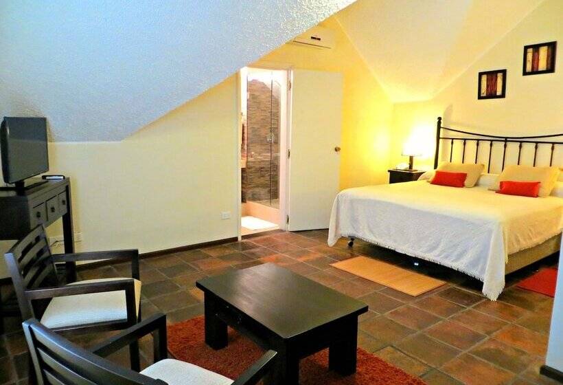 디럭스 스위트, Petit Chateau Hotel Boutique