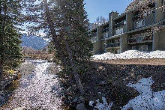 Апартаменты 1 Спальня, Riverside B02   Riverside Magpie