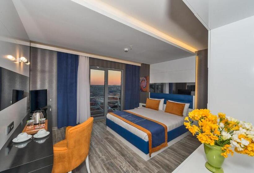 Номер Deluxe, Inntel Hotel Istanbul