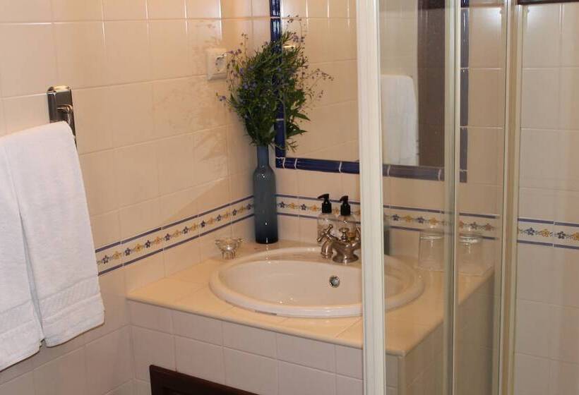 Habitación Estándar con Balcón, Quinta Das Escomoeiras