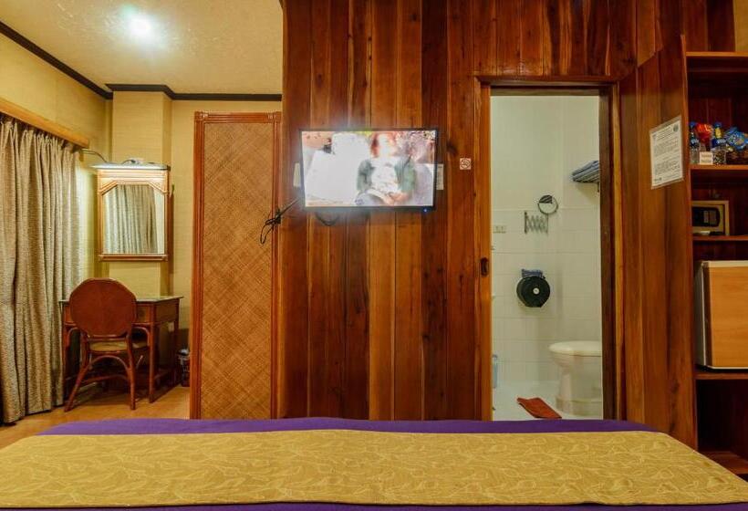 Quarto Deluxe, Hayahay Resort