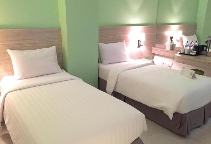 חדר סופריור, Whiz Prime Hotel Kelapa Gading