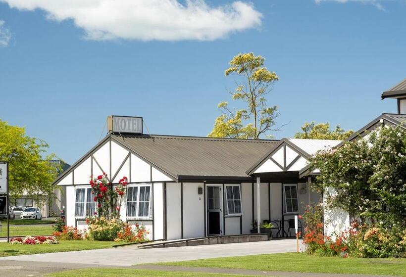 Апартаменты 2 Спальни, Tudor Park Motel