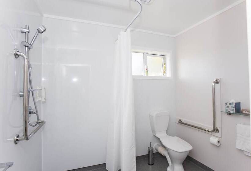 Апартаменты 2 Спальни, Tudor Park Motel