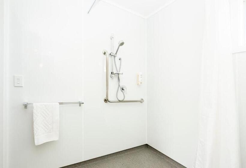 침실 2개 아파트, Tudor Park Motel