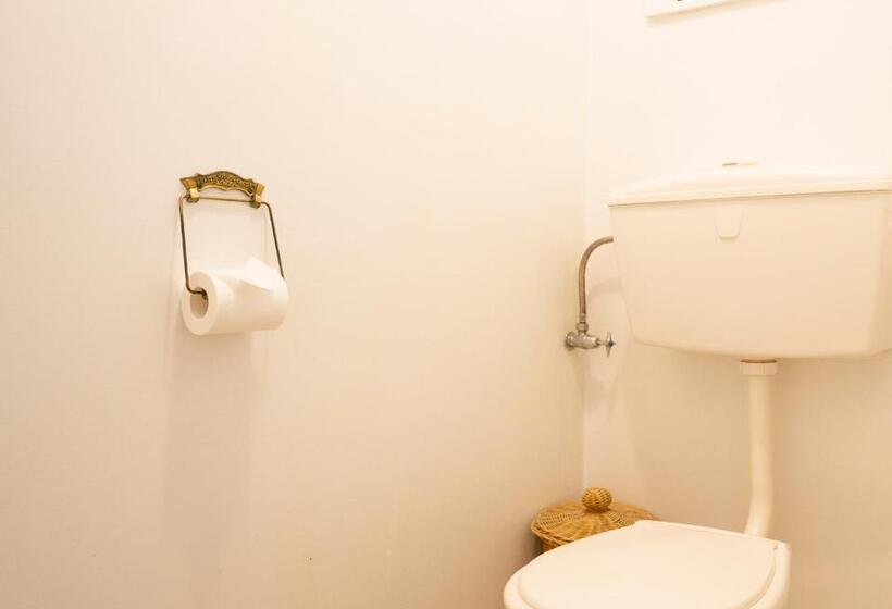 Шале 1 Спальня, Tudor Park Motel