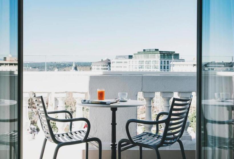 اتاق پرمیوم, Dear Hotel Madrid