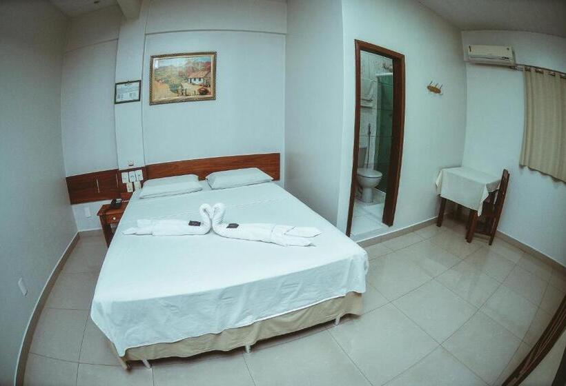 标准间, Frota Palace