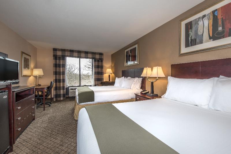 اتاق استاندارد سه نفره, Fulwon