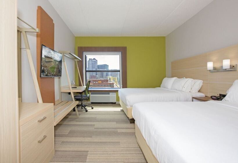 Люкс Адаптированный для Инвалидов, Holiday Inn Express & Suites Pittsburgh North Shore, An Ihg