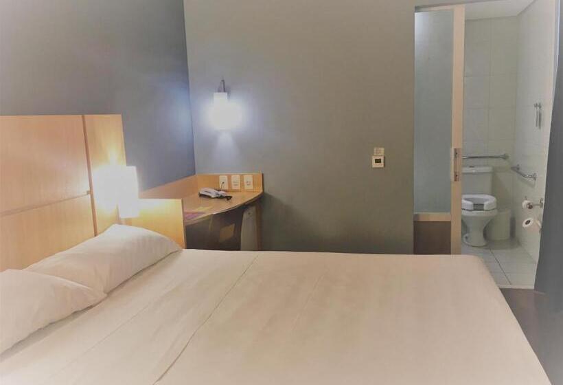 适合残疾人使用的标准间, Ibis Belo Horizonte Savassi