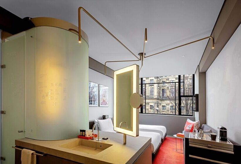 Şehir Manzaralı Standart Oda, W Amsterdam