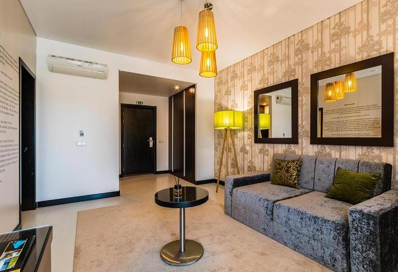 جناح ديلوكس, Lisotel   Hotel & Spa