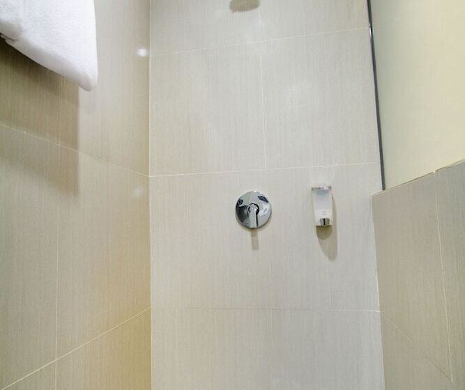 Номер Стандарт, Neo Hotel Tendean Jakarta By Aston
