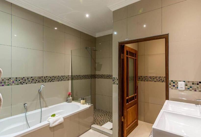 Номер Стандарт, Mooiplaas Guest House