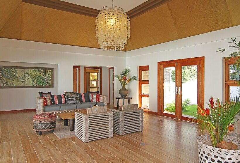 ３ベッドルームのプレミアムビラ, Vida Homes Condo Resort