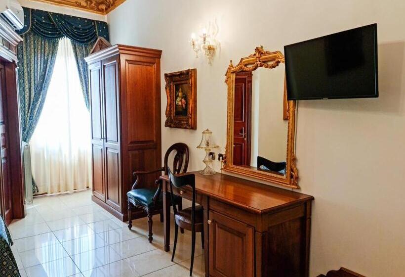 Номер Стандарт Трехместный, Euro Hotel Iglesias