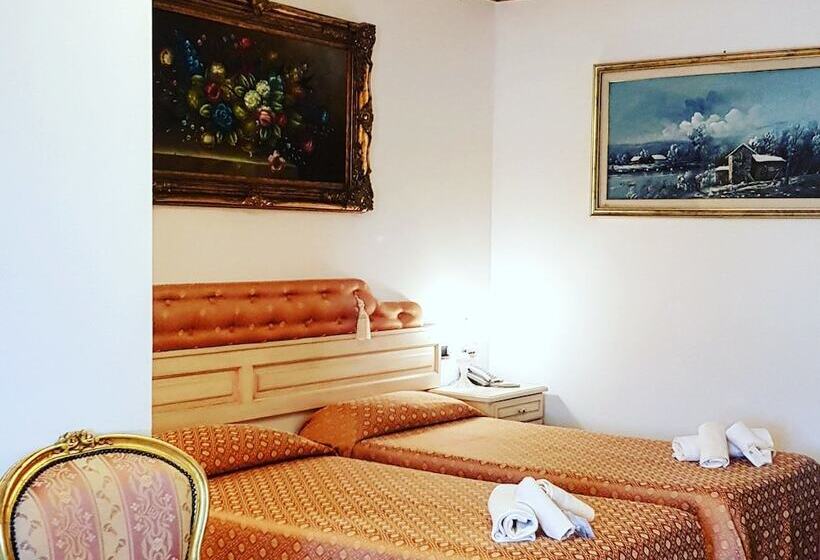 Номер Стандарт, Euro Hotel Iglesias