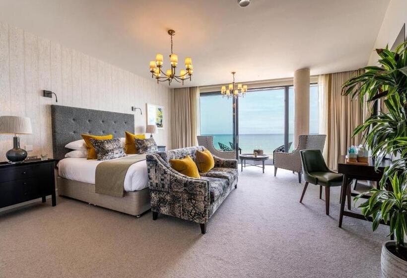 Люкс Вид на Море, Carbis Bay And Spa