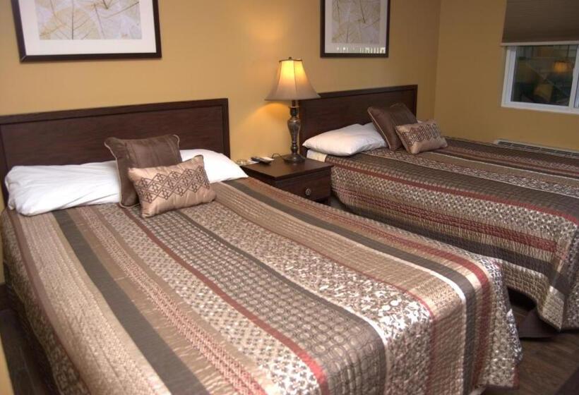 Номер Стандарт 2 Двуспальные Кровати, Commodore Resort