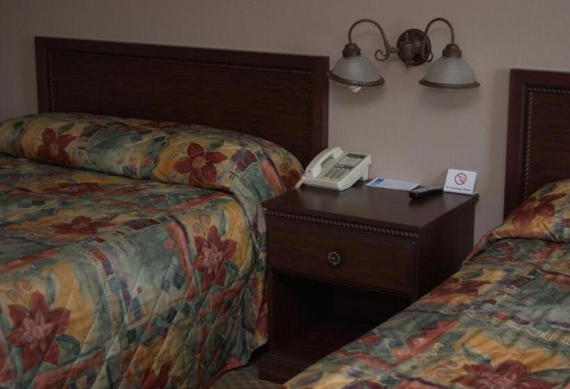 Номер Стандарт, Commodore Resort