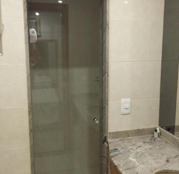 Quarto Triplo Basic, Saionara