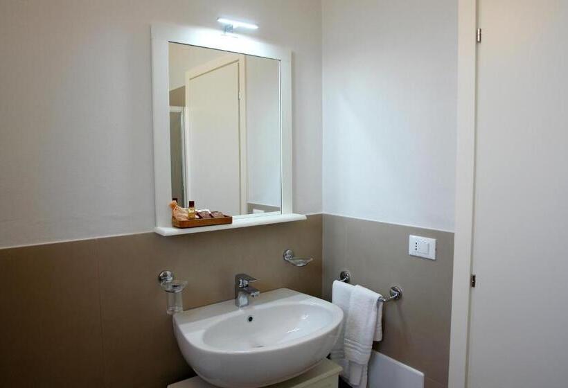 Номер Стандарт, Bed And Breakfast Erilla