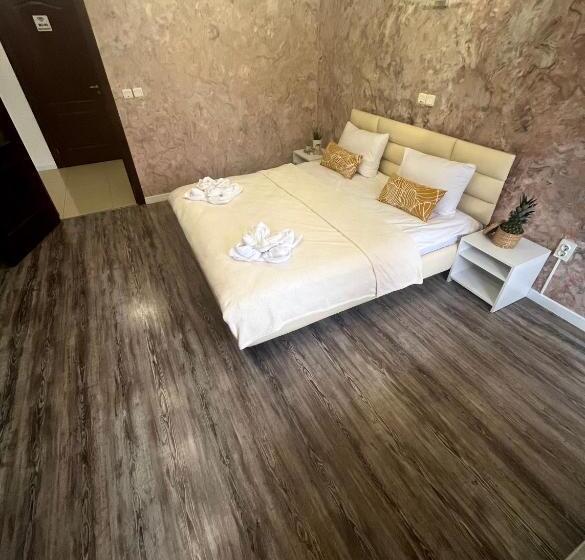 Standard Room, Sea And Mountain