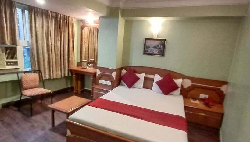 Quarto Deluxe, Prime