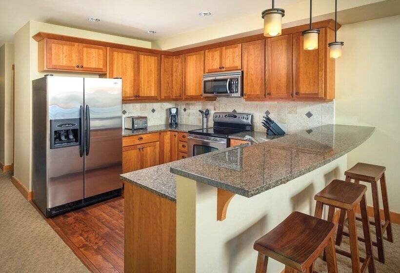 דירת שלושה חדרים, Worldmark Chelan Lake House