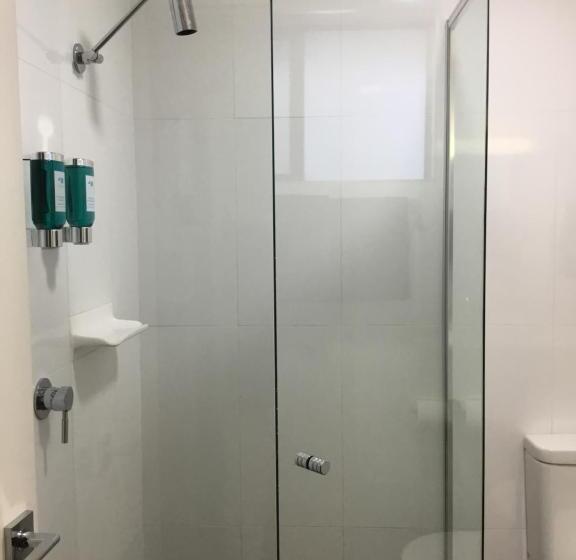 クイーンサイズベッドのスタンダードルーム, Jervis Bay Motel
