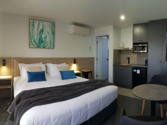 キングサイズベッドのデラックスルーム, Jervis Bay Motel