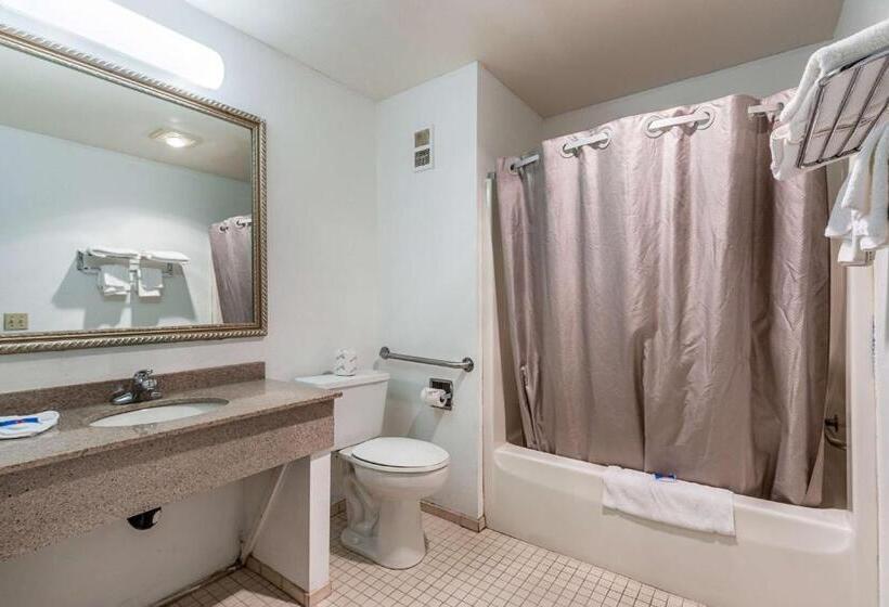 Стандартный Номер Кровать Кинг, Motel 6 Wisconsin Rapids, Wi