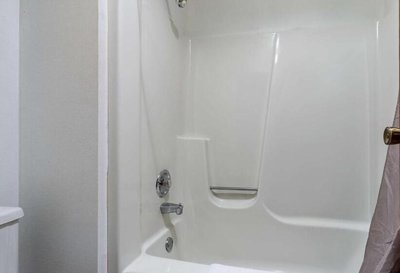 Номер Стандарт, Motel 6 Wisconsin Rapids, Wi