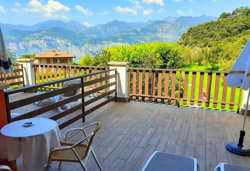 レイクビューデラックスルーム, Park Hotel Val Di Monte S