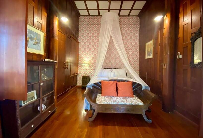 اتاق سوپریور, Ayutthaya Retreat