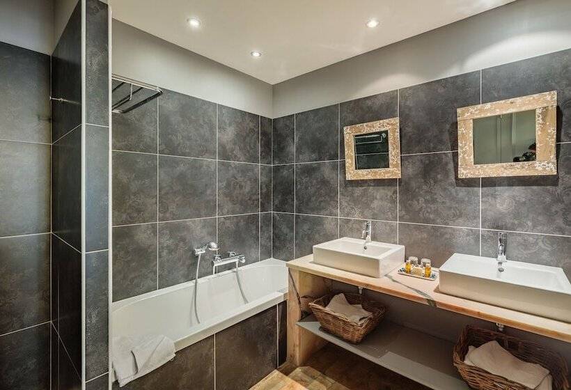 سوییت جونیور, La Suite