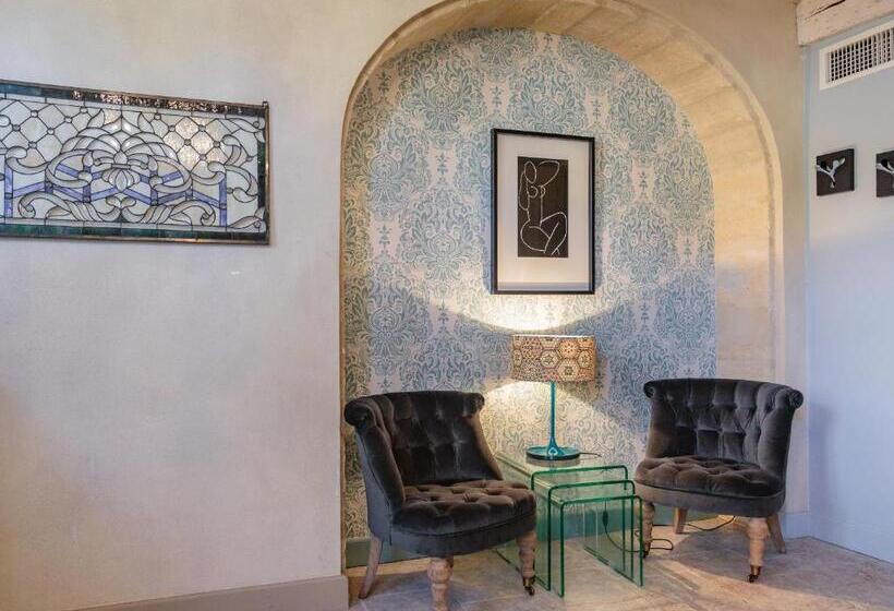 اتاق لوکس, La Suite