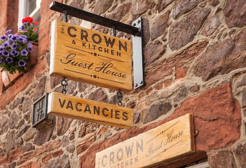 Номер Deluxe, The Crown Guest House
