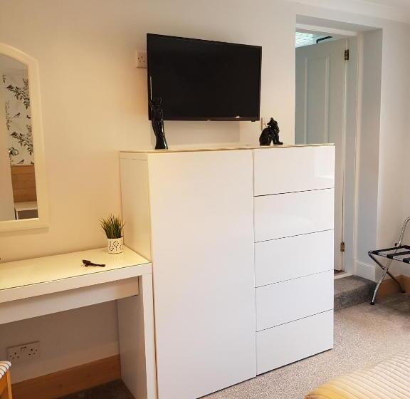 اتاق استاندارد با تخت بزرگ, Maple Cottage B&b