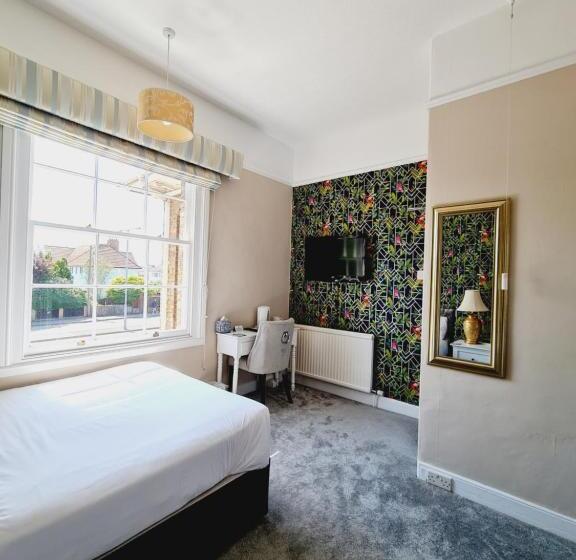 Номер Deluxe Одноместный, Beaufort Lodge