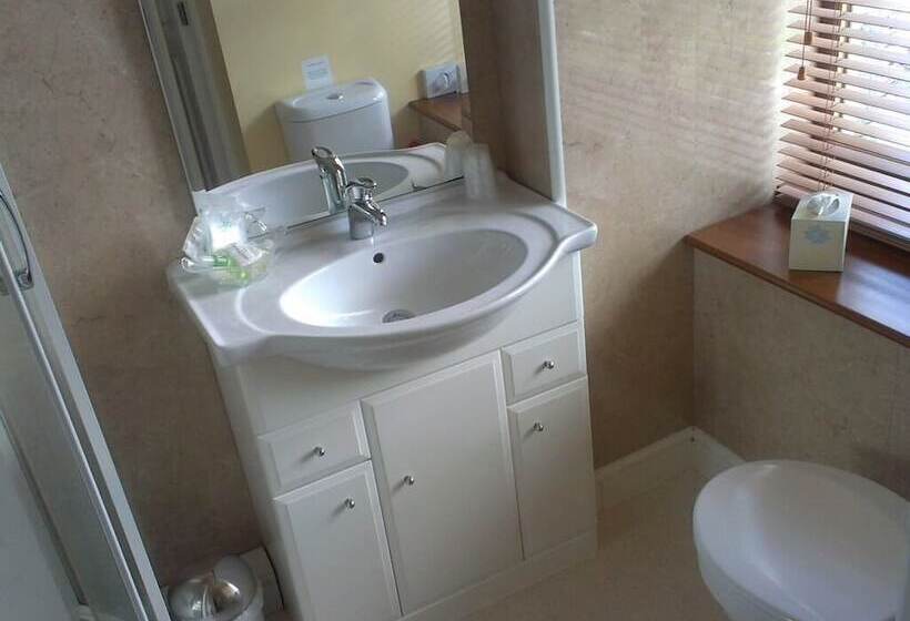 Номер Стандарт, Pant Teg B & B