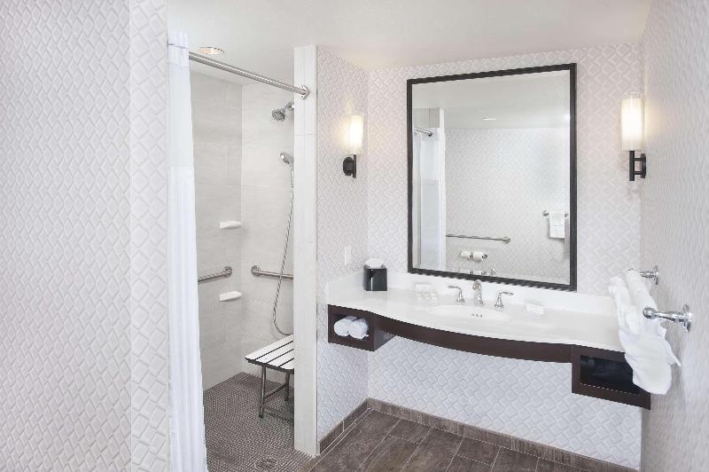 Стандартный Номер Кровать Кинг, Crowne Plaza Fuzhou Riverside, An Ihg