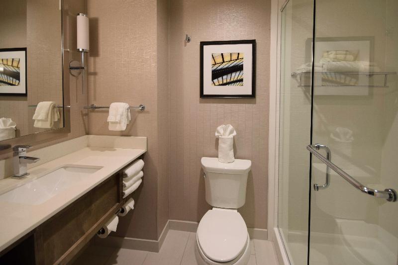 Стандартный Номер Кровать Кинг, Holiday Inn Cincinnati North West Chester, An Ihg