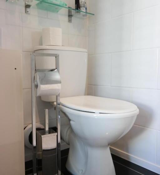 חדר משפחתי, Shananagens Guesthouse