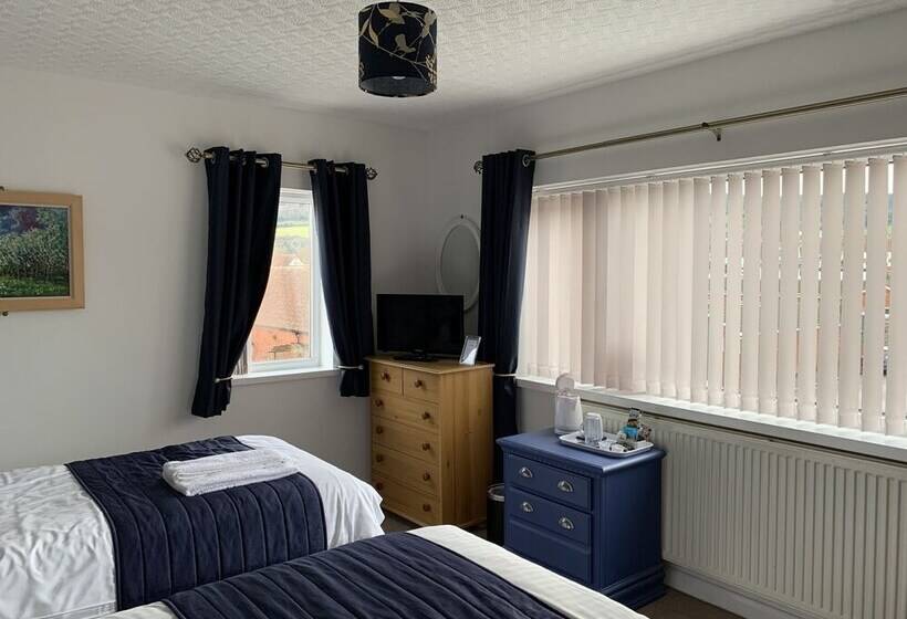 Номер Стандарт, Waverley B & B
