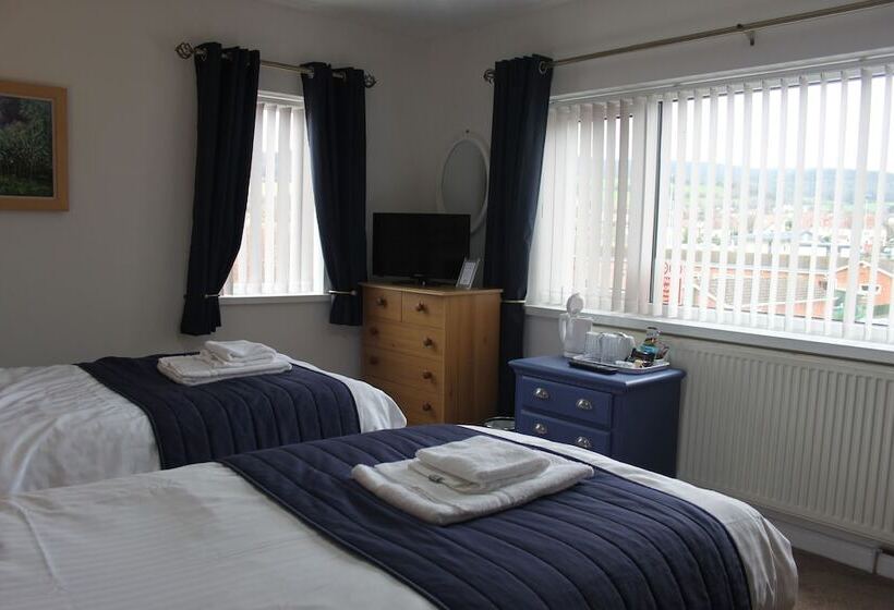 Номер Стандарт, Waverley B & B